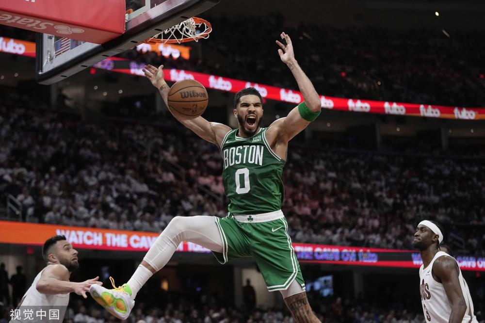 手的压倒 手的压倒