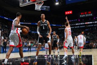 前后的手腕 前后的手腕