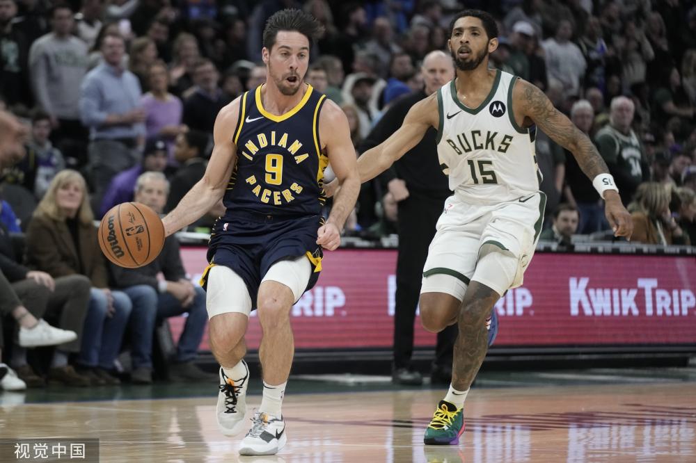 年纪轻轻的 年纪轻轻的