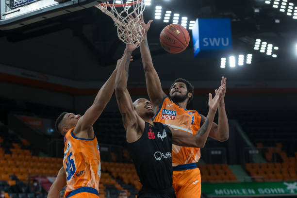 守端拼尽全 守端拼尽全